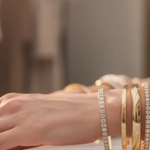 le-bracelet-un-accessoire-de-mode-classique-et-intemporel